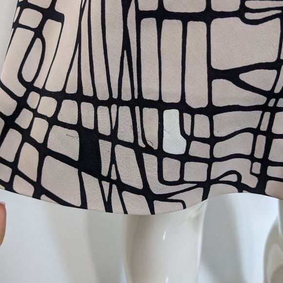 Diane Von Furstenberg Black and Cream Midi Dress - Picture 9 of 10